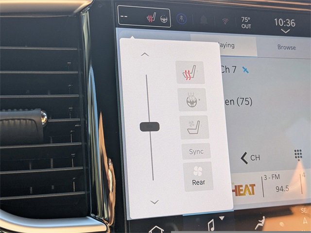 New 2026 Chrysler Pacifica Pinnacle image 24