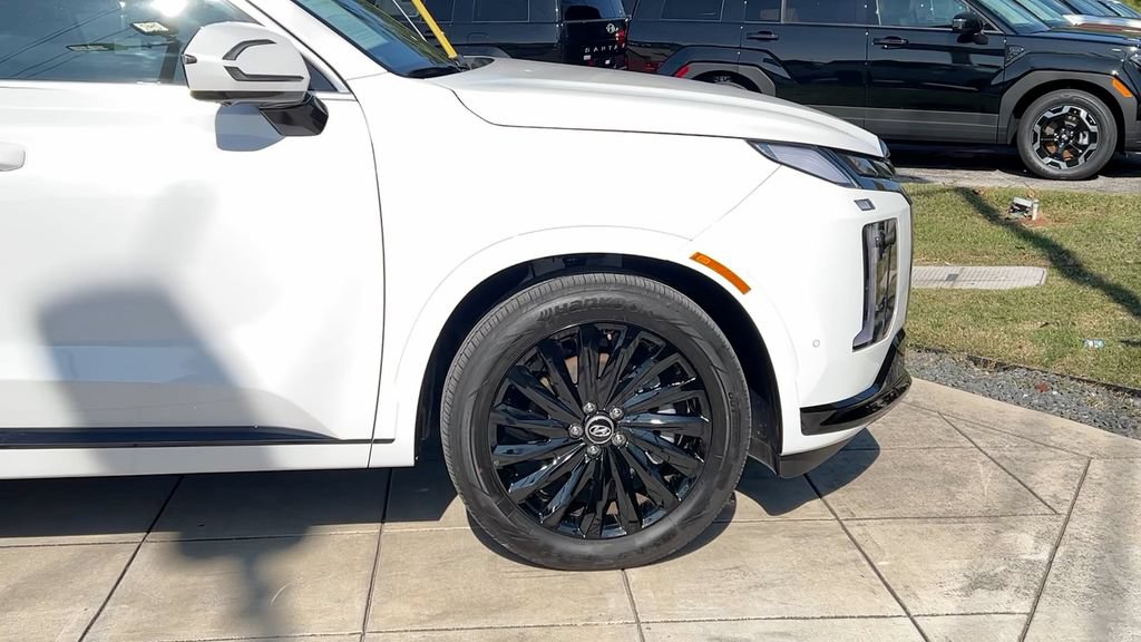 Used 2025 Hyundai Palisade Calligraphy AWD/4WD image 14