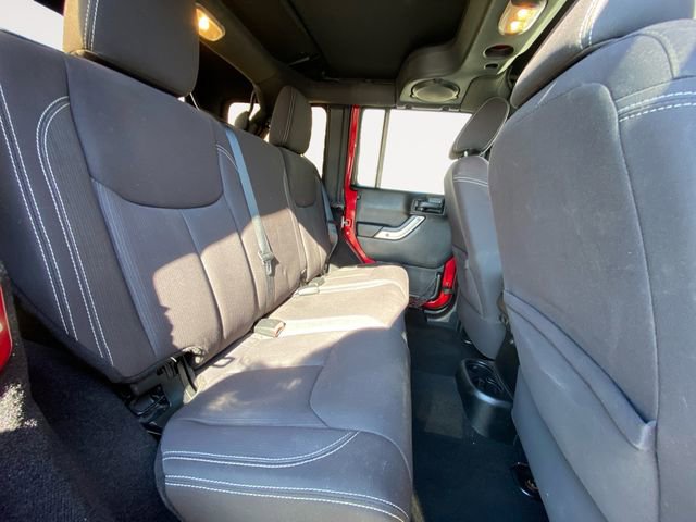 Used 2013 Jeep Wrangler Unlimited Sahara w/ Trailer Tow Group image 14