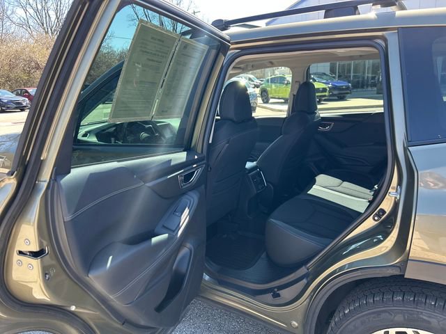 Certified 2023 Subaru Forester Premium image 13