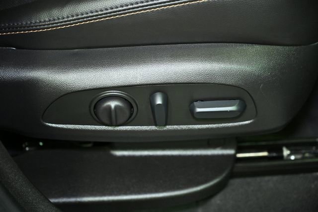 Used 2022 Chevrolet Equinox Premier image 64