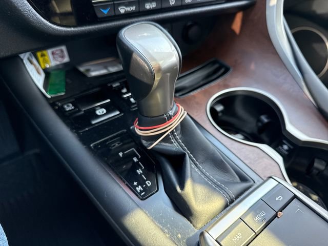 Used 2022 Lexus RX 350L Premium w/ Premium Package image 32