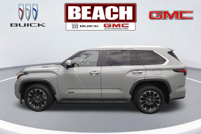 Used 2024 Toyota Sequoia Limited AWD/4WD image 6