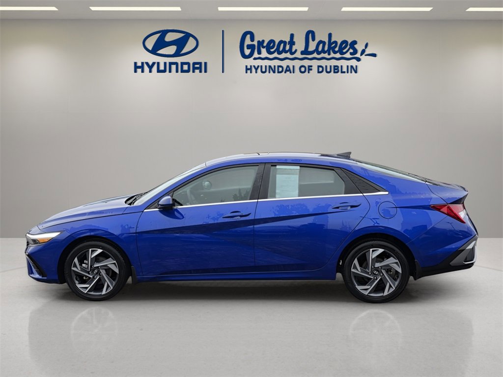 Certified 2024 Hyundai Elantra SEL w/ Convenience Package image 2