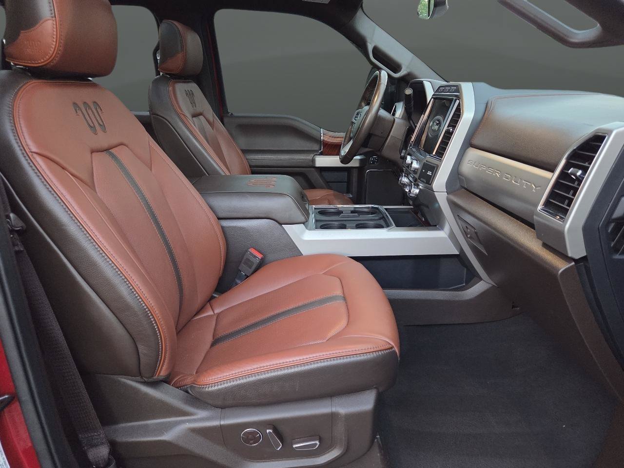Used 2022 Ford F350 King Ranch w/ King Ranch Ultimate Package AWD/4WD image 14
