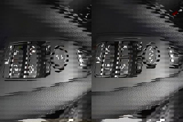 Used 2022 BMW X5 xDrive45e image 23