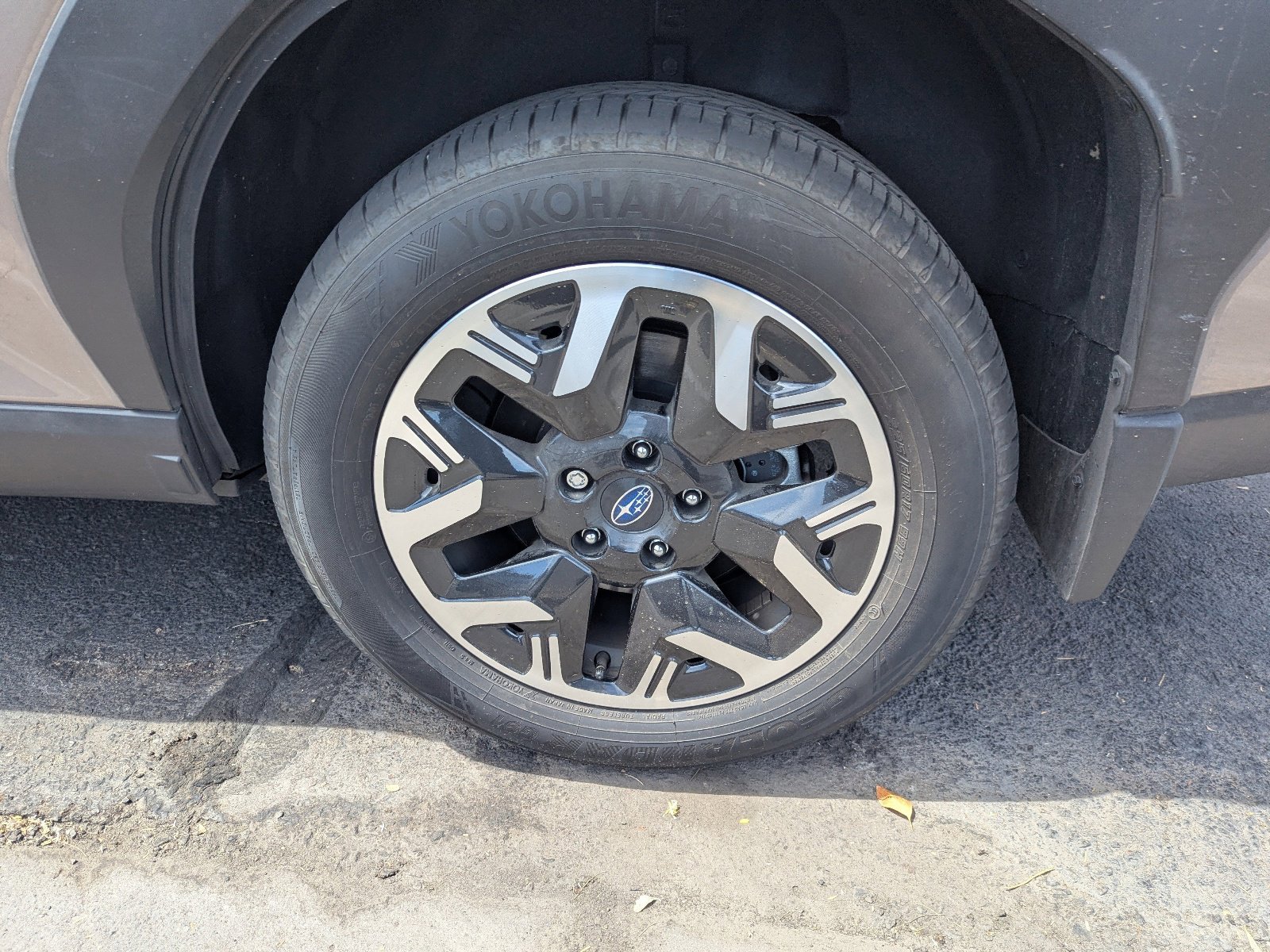 Certified 2025 Subaru Forester Premium w/ Convenience Package #2 image 6