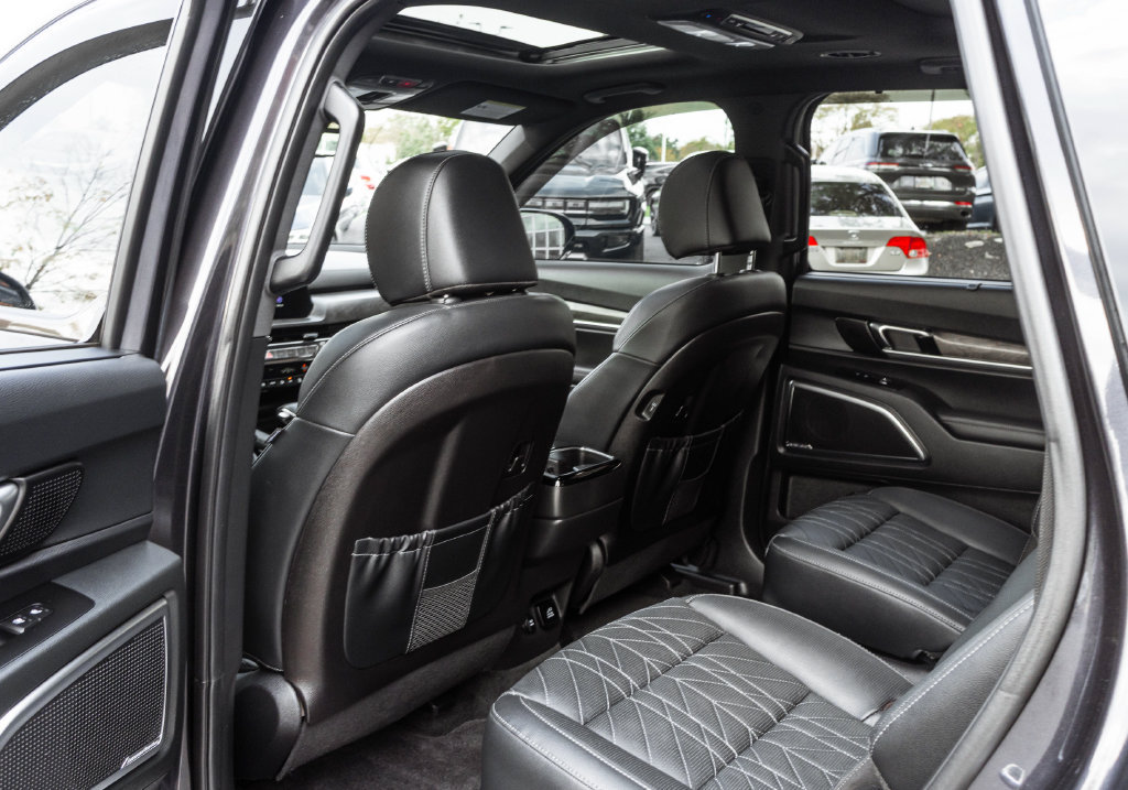Used 2025 Kia Telluride SX Prestige X-Pro AWD/4WD image 30
