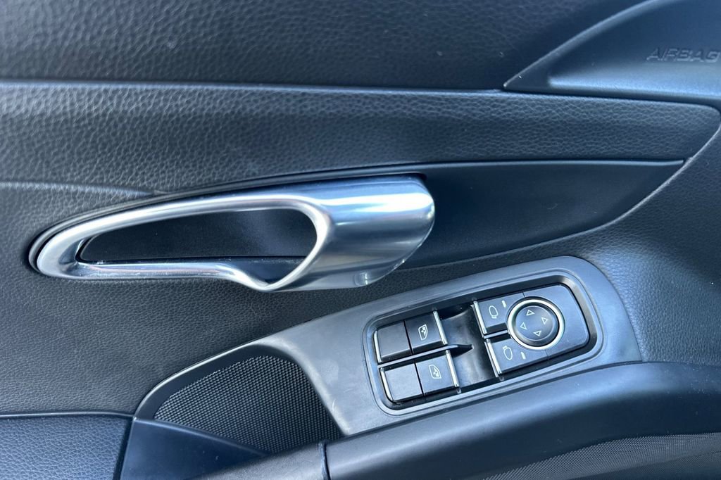 Used 2013 Porsche Boxster image 11