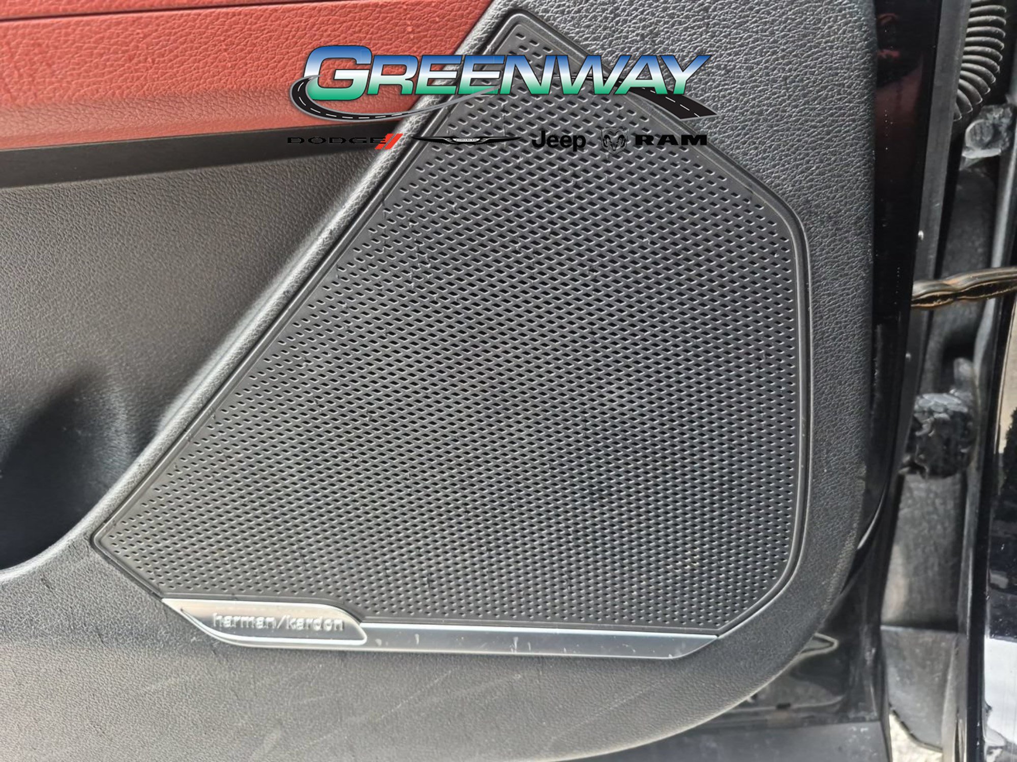 Used 2025 Kia Sportage SX FWD image 18