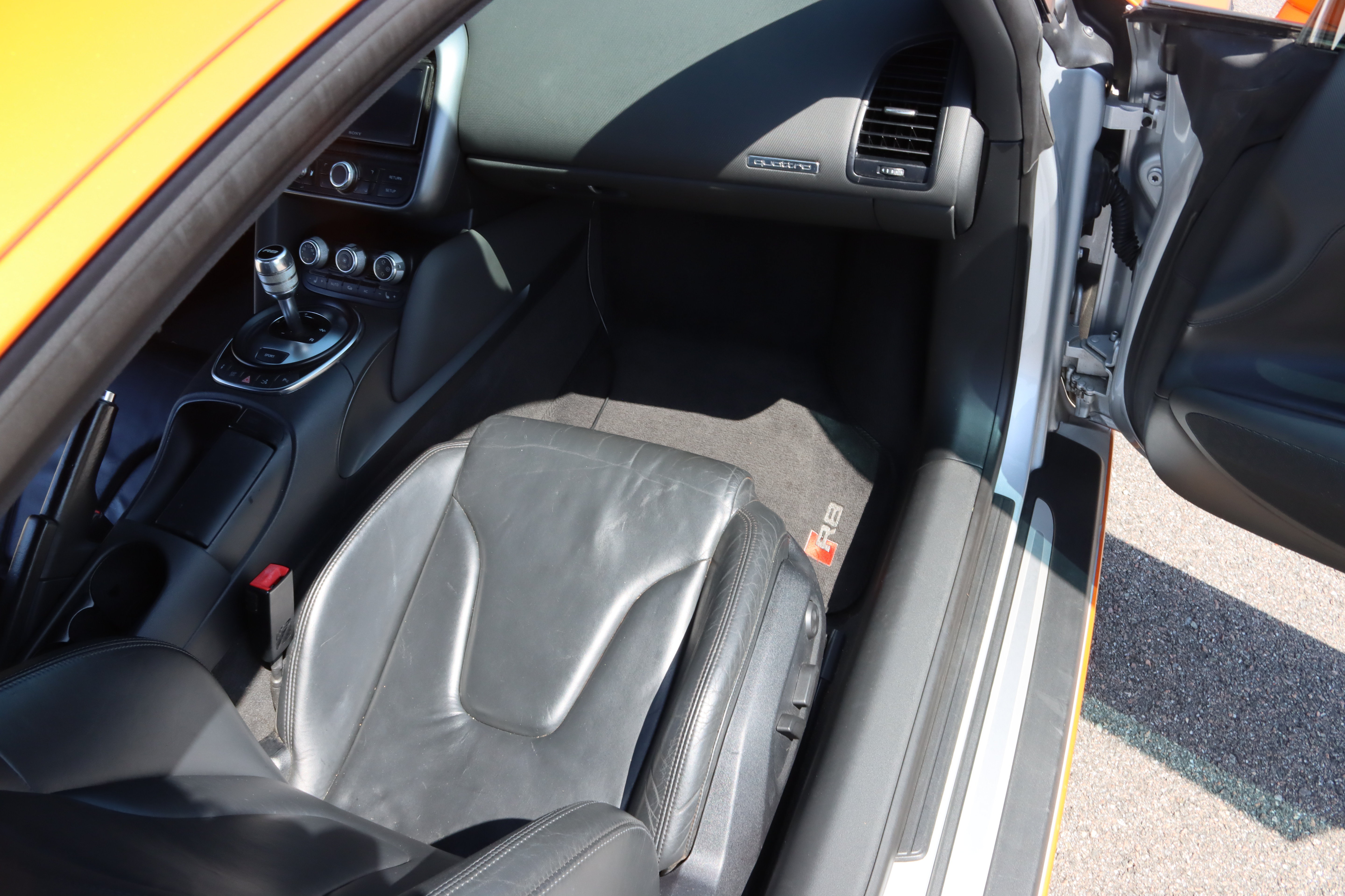 Used 2009 Audi R8 V8 AWD/4WD image 8