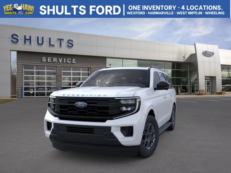 New 2026 Ford Expedition Active image 2