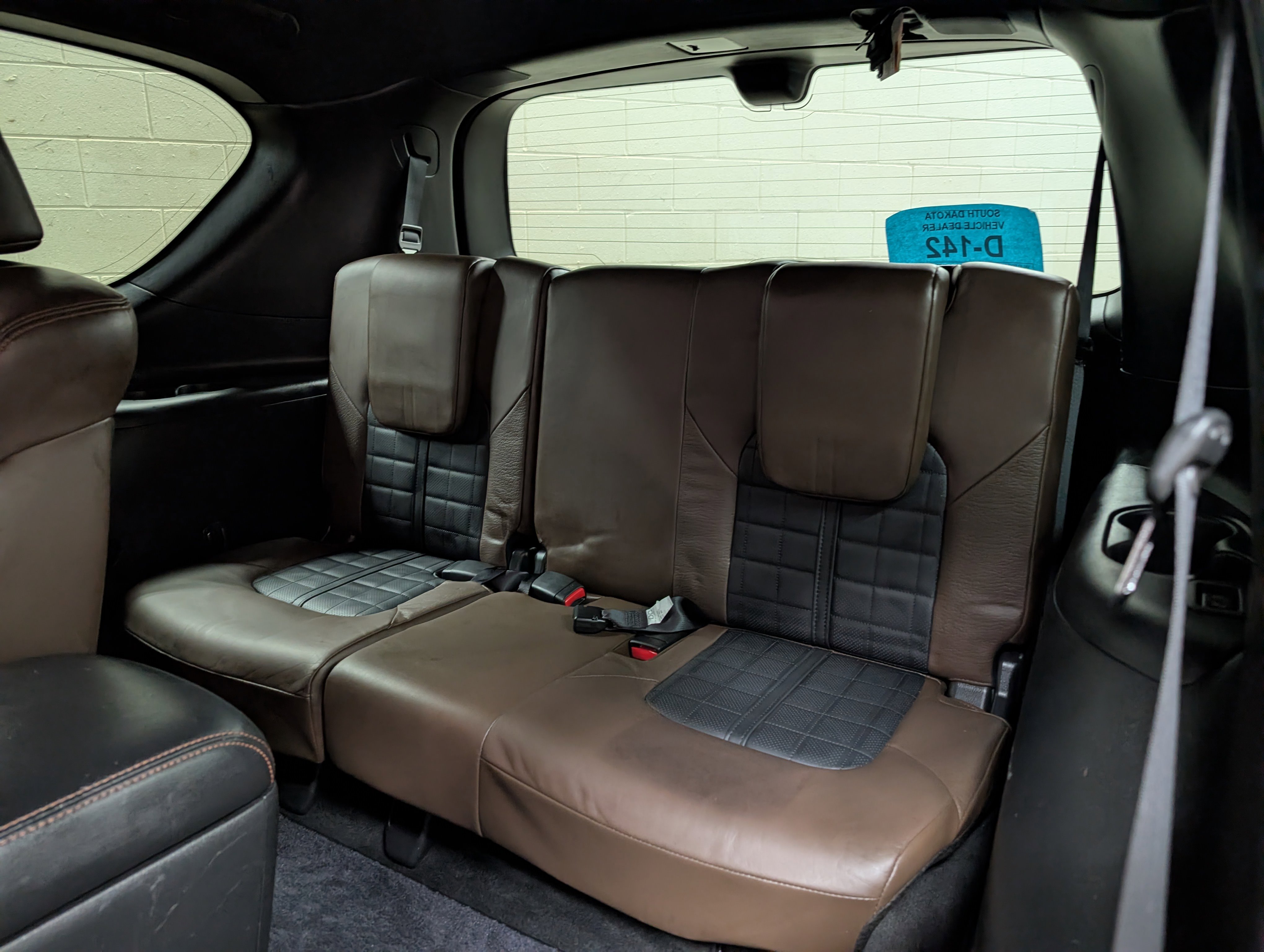 Used 2020 Nissan Armada Platinum image 9