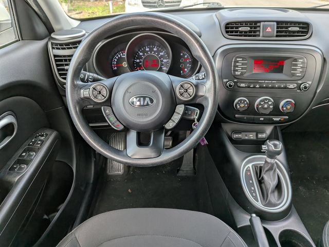 Used 2015 Kia Soul FWD image 17