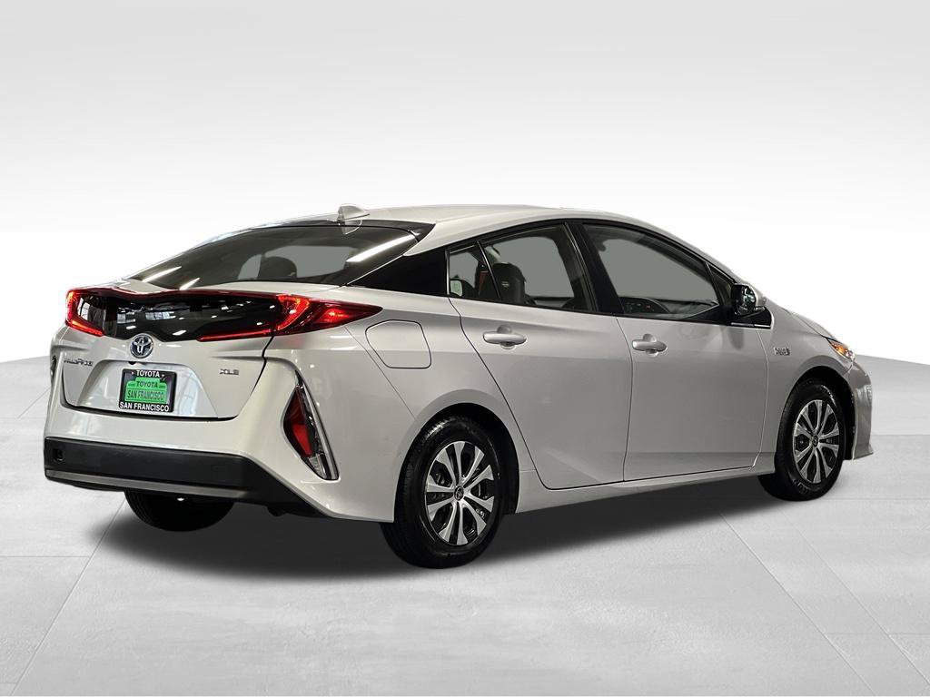 Certified 2021 Toyota Prius Prime XLE FWD image 5