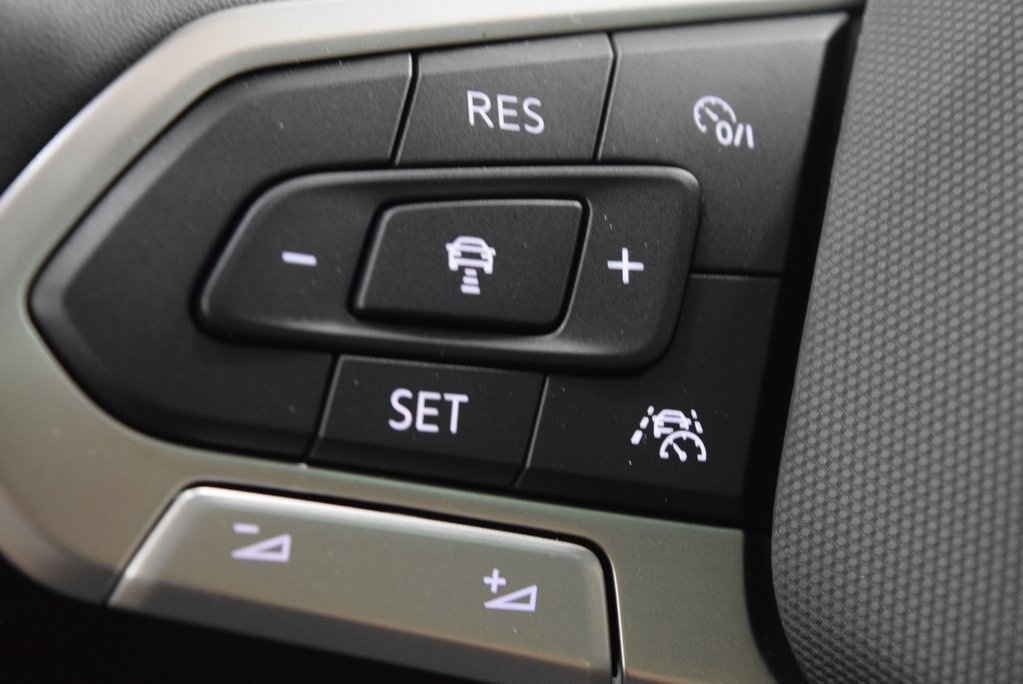 New 2026 Volkswagen Atlas SEL image 14