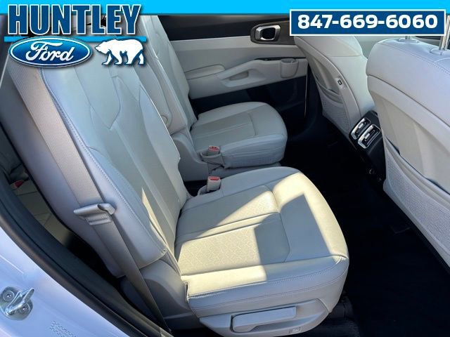 Used 2023 Kia Sorento X-Line EX image 10