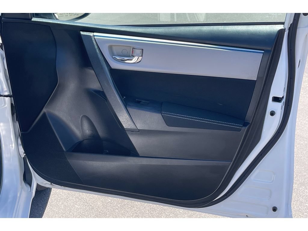 Used 2015 Toyota Corolla LE w/ Protection Package FWD image 20
