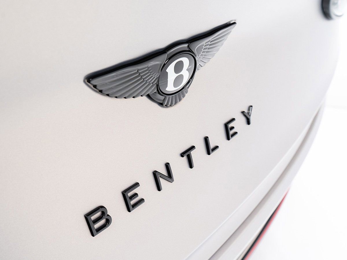 New 2026 Bentley Bentayga Speed image 17