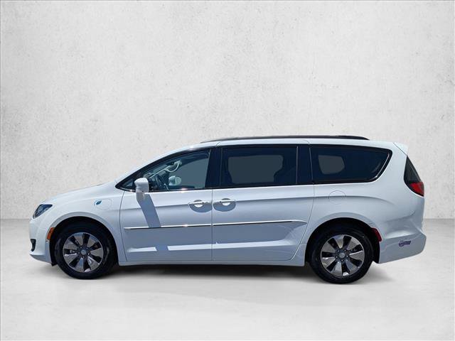 Used 2018 Chrysler Pacifica Limited w/ Advanced Safetytec Group FWD image 9