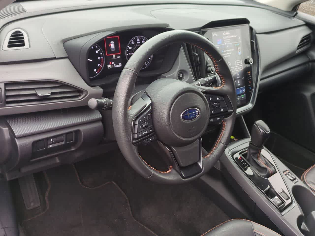Used 2024 Subaru Crosstrek 2.5i Limited w/ Crosstrek Mirror Package AWD/4WD image 2