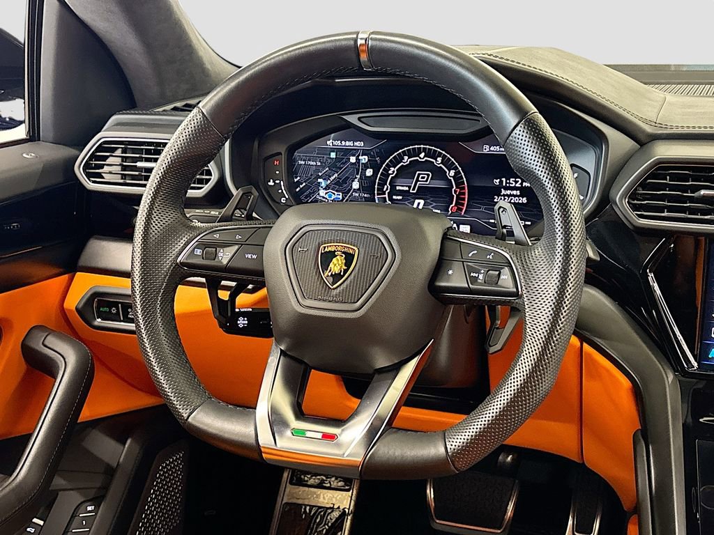 Used 2022 Lamborghini Urus image 18
