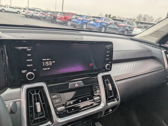 Used 2023 Kia Sorento SX image 21