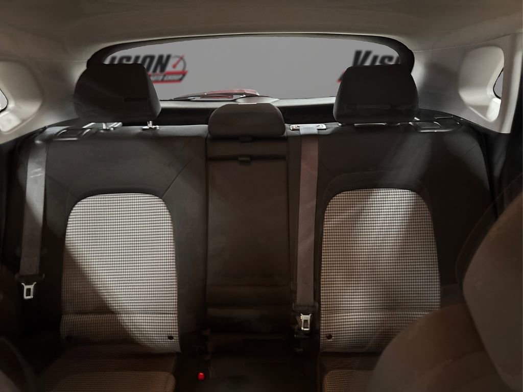 Used 2019 Hyundai Kona SE image 18