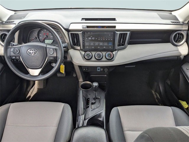 Used 2013 Toyota RAV4 LE image 18