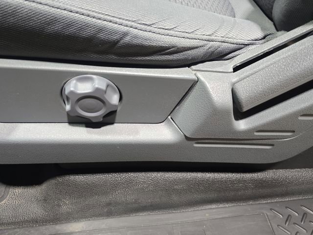 Used 2013 Ford F150 STX w/ Mid Equipment Group RWD image 26