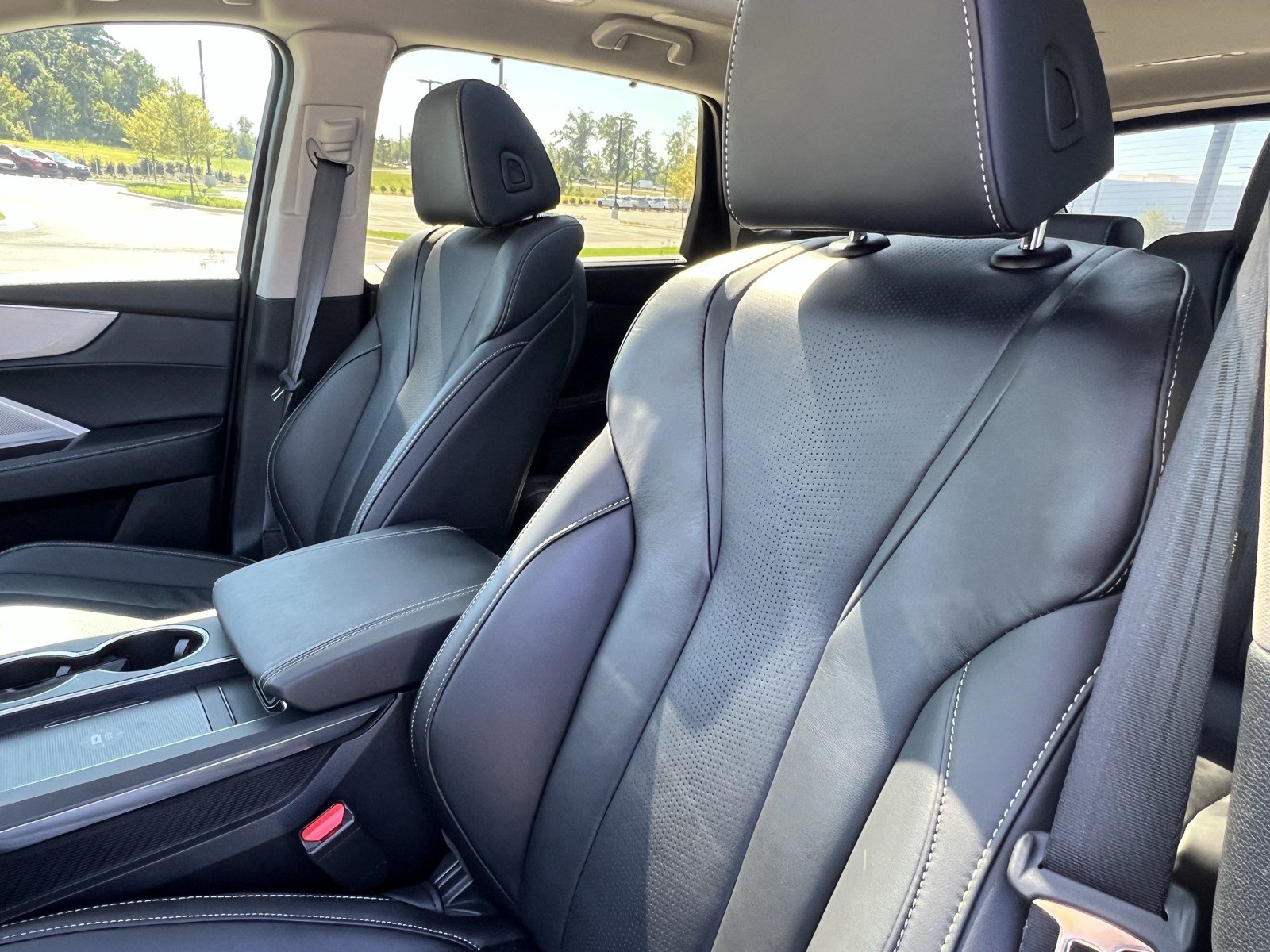Certified 2025 Acura MDX w/ Technology Package FWD image 16