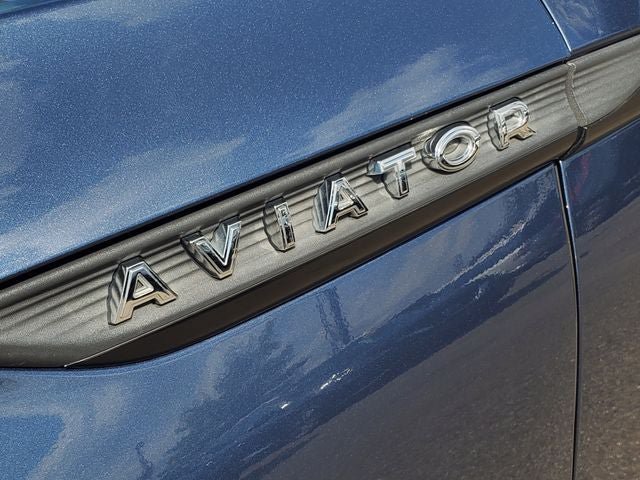 Used 2020 Lincoln Aviator Reserve w/ Equipment Group 202A AWD/4WD image 29