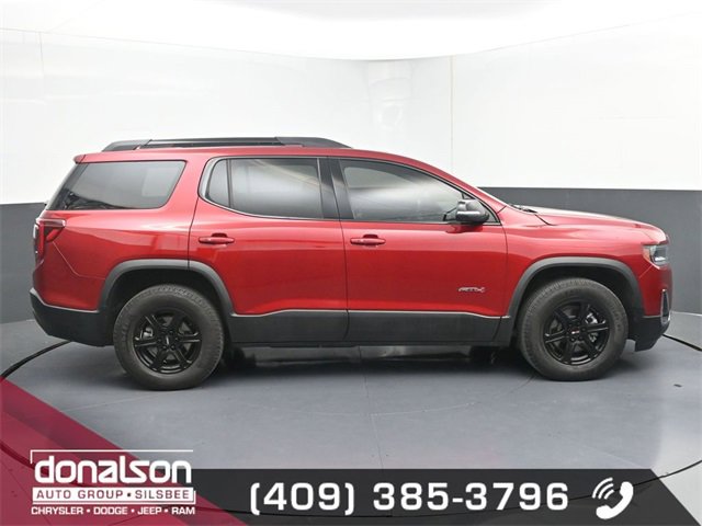 Used 2022 GMC Acadia AT4 w/ Technology Package image 2