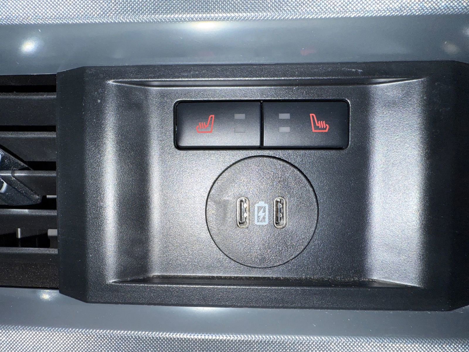 Used 2024 Ford F450 Limited w/ FX4 Off-Road Package image 78