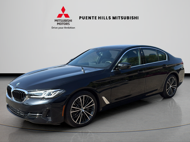 Used 2022 BMW 530i RWD image 1