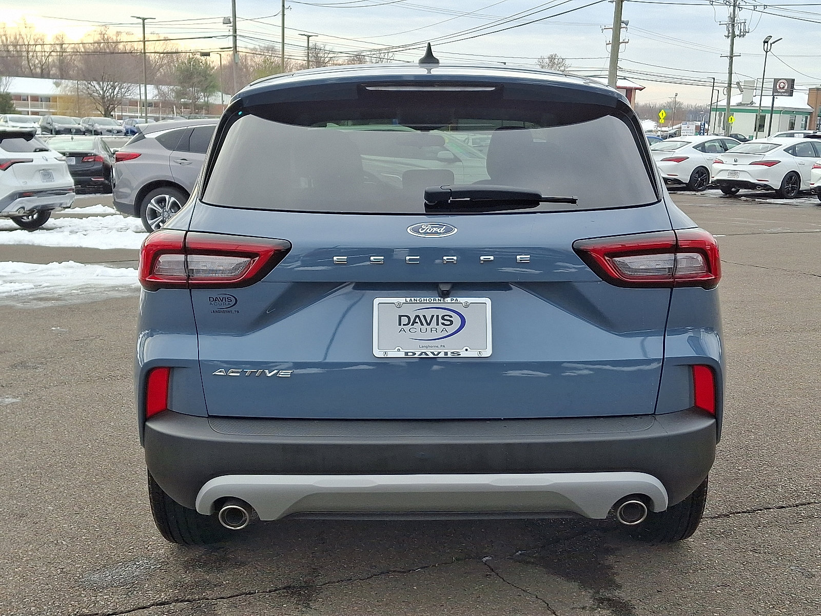 Used 2023 Ford Escape Active w/ Cold Weather Package image 5