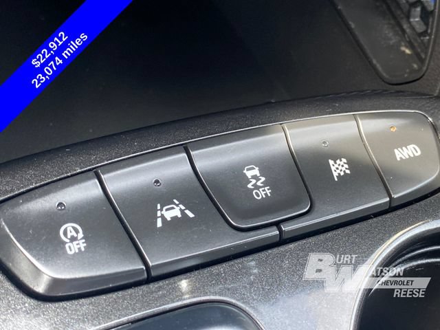 Used 2025 Chevrolet TrailBlazer LT w/ LT Cold Weather Package AWD/4WD image 32