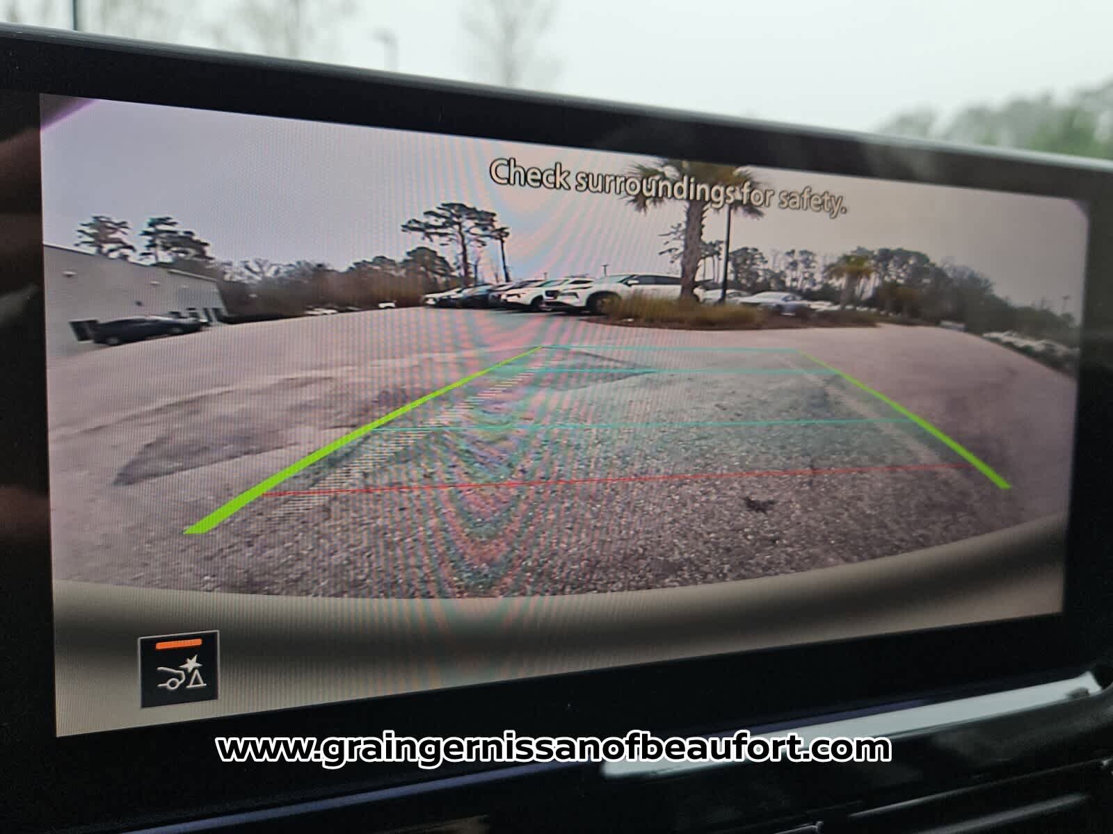 New 2026 Nissan Pathfinder SV FWD image 9