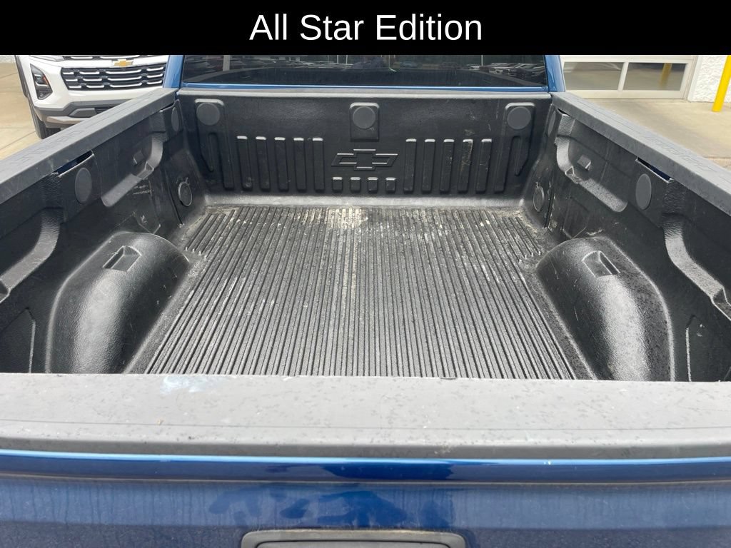 Used 2019 Chevrolet Silverado 1500 LT w/ All Star Edition AWD/4WD image 9