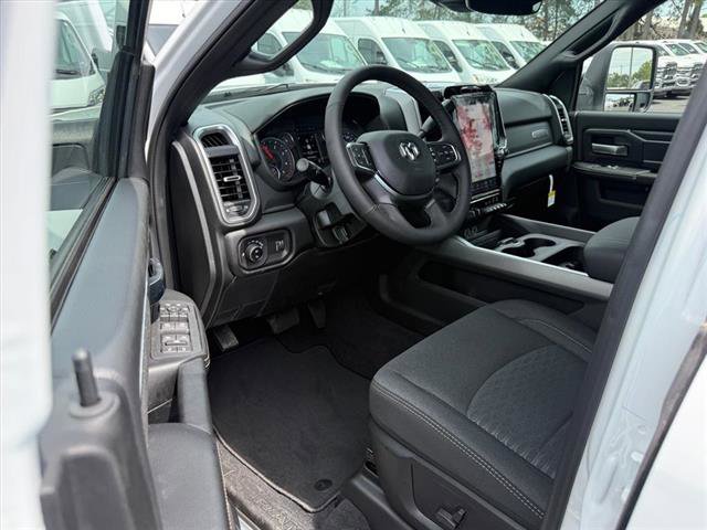 New 2026 RAM 3500 Big Horn AWD/4WD image 5