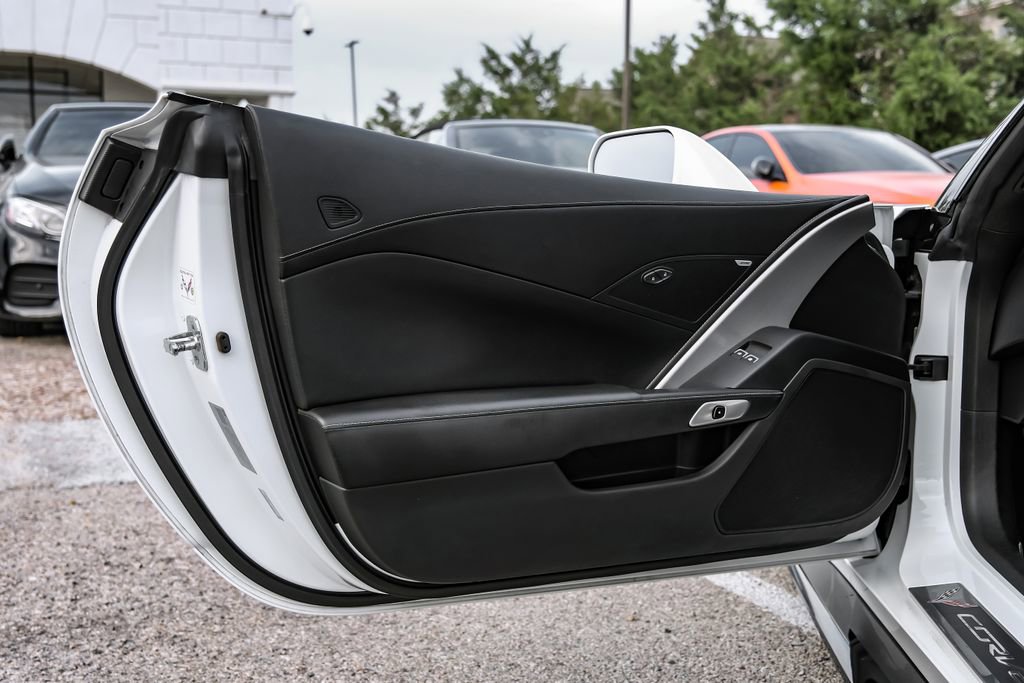 Used 2019 Chevrolet Corvette Grand Sport w/ Carbon Flash Badge Package image 34