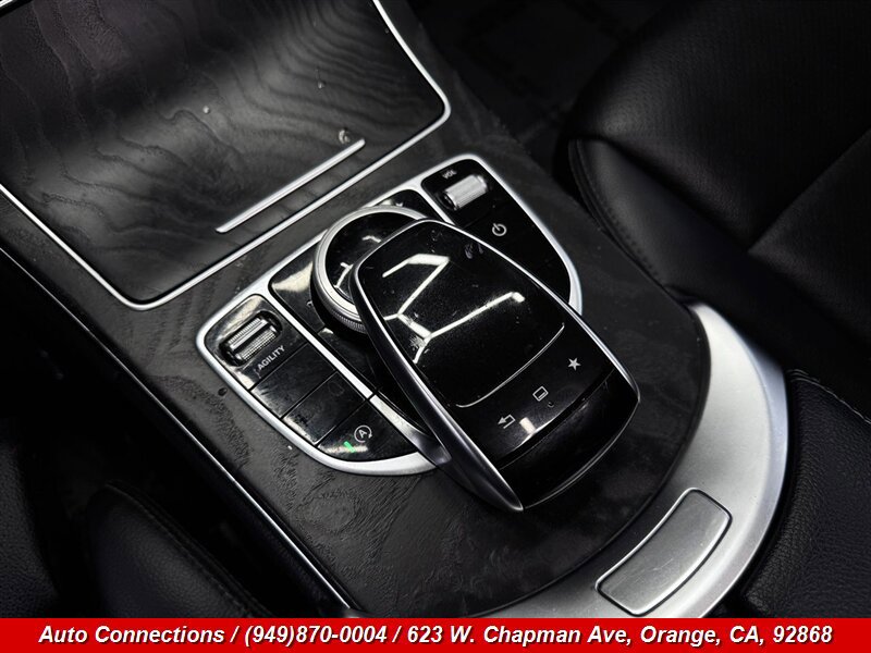 Used 2015 Mercedes-Benz C 300 Sedan image 14