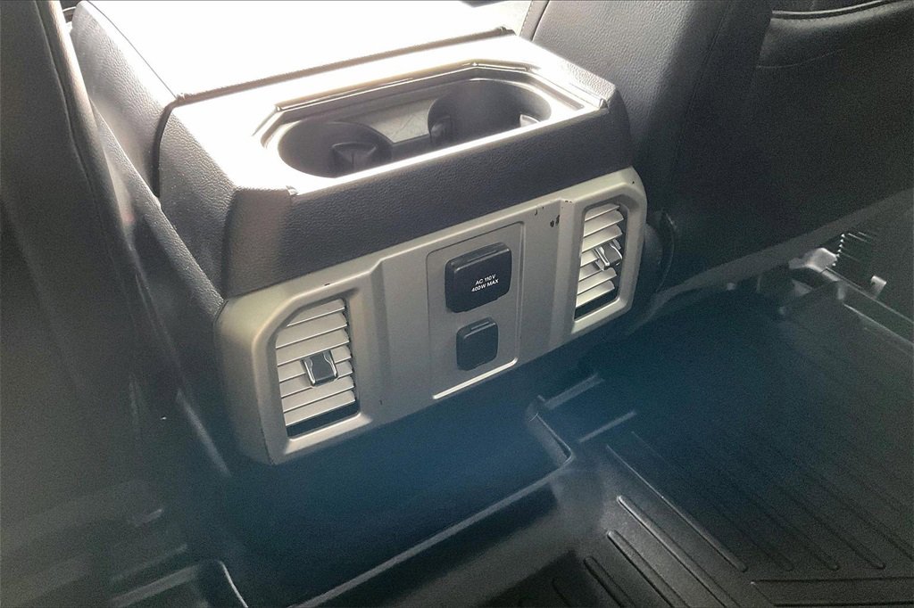 Used 2017 Ford F250 Lariat w/ Lariat Value Package image 31