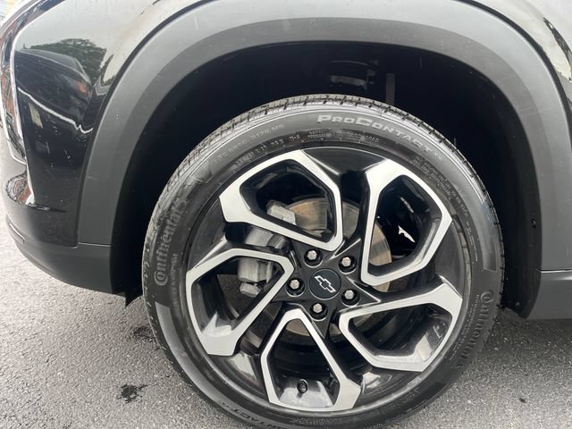 Used 2024 Chevrolet Trax RS FWD image 9