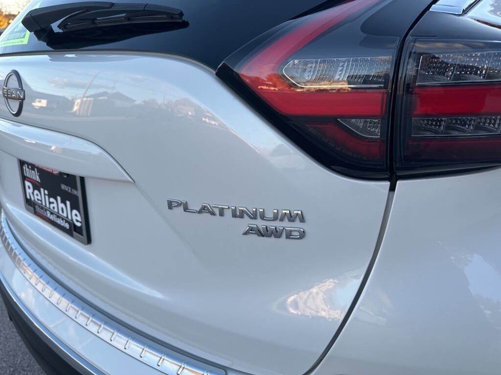 Used 2024 Nissan Murano Platinum w/ Cargo Package image 16