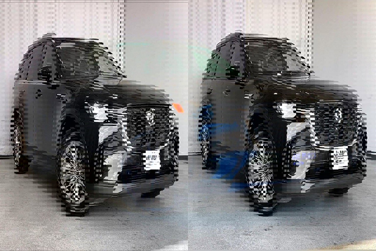 Used 2025 MAZDA CX-90 3.3 Turbo w/ Select Package image 34