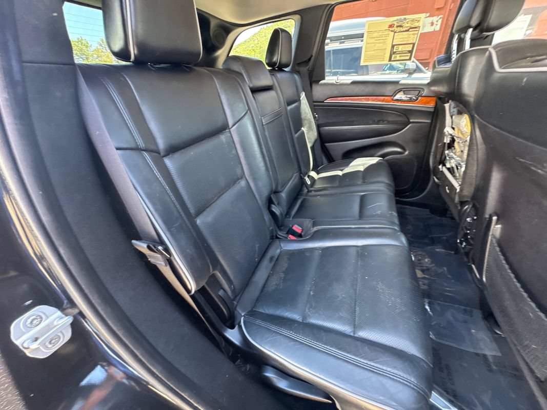 Used 2011 Jeep Grand Cherokee Overland AWD/4WD image 16