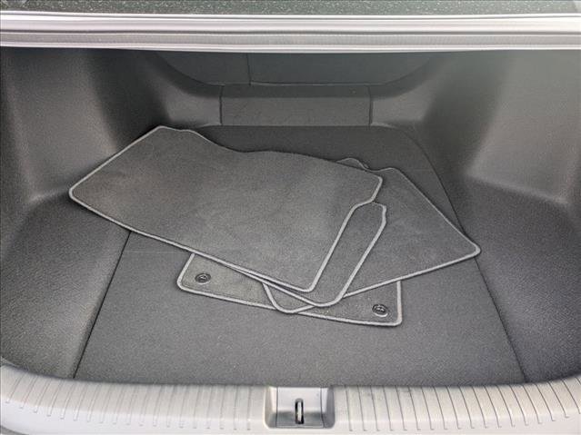 Certified 2025 Honda Accord SE image 6