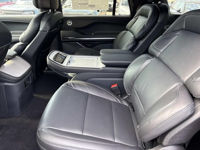 New 2027 Lincoln Navigator L Reserve w/ Jet Appearance Package AWD/4WD image 17