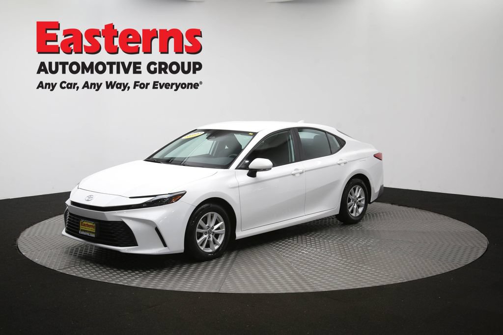Used 2025 Toyota Camry LE FWD image 55
